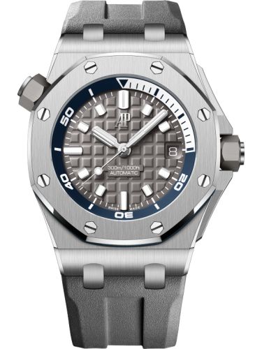 Royal Oak Offshore Diver Stainless Steel / Grey